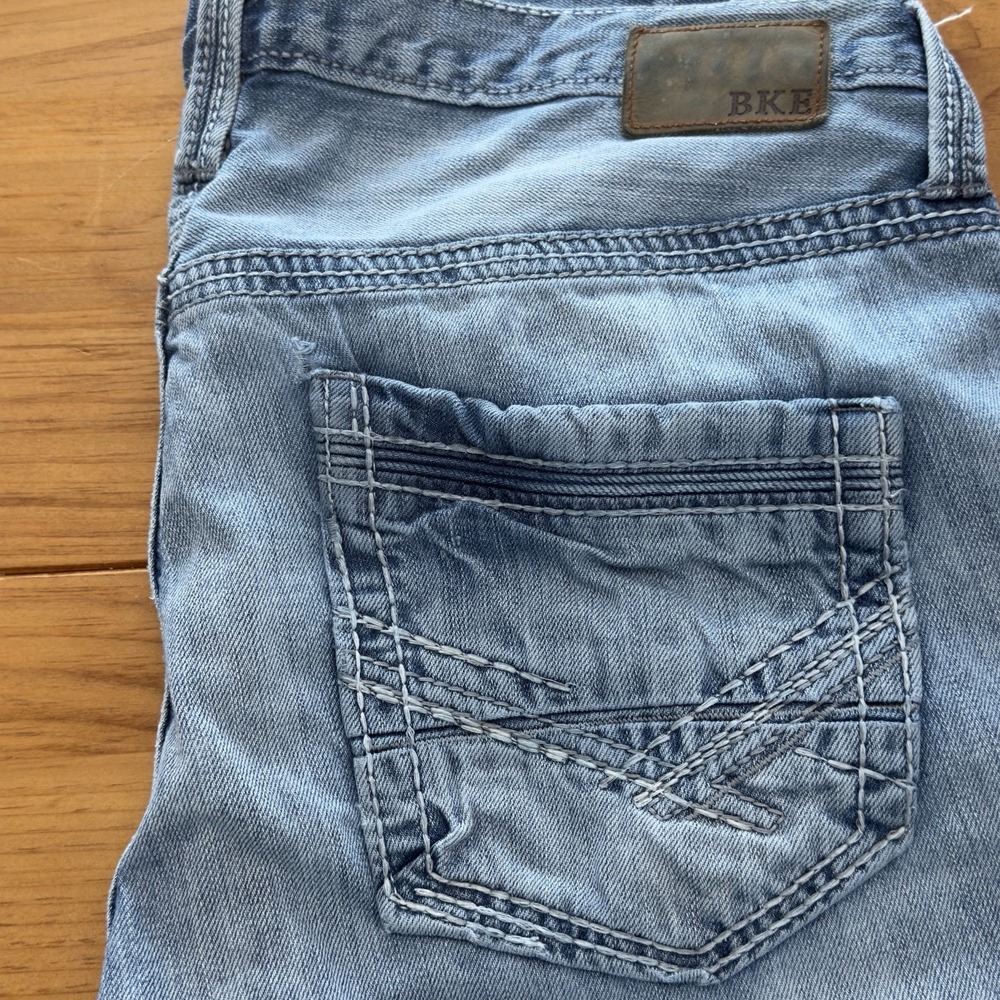 BKE Derek Jeans Relaxed Fit Bootcut Mens 36L Light Wash 33" Inseam 10" Rise - Picture 8 of 9
